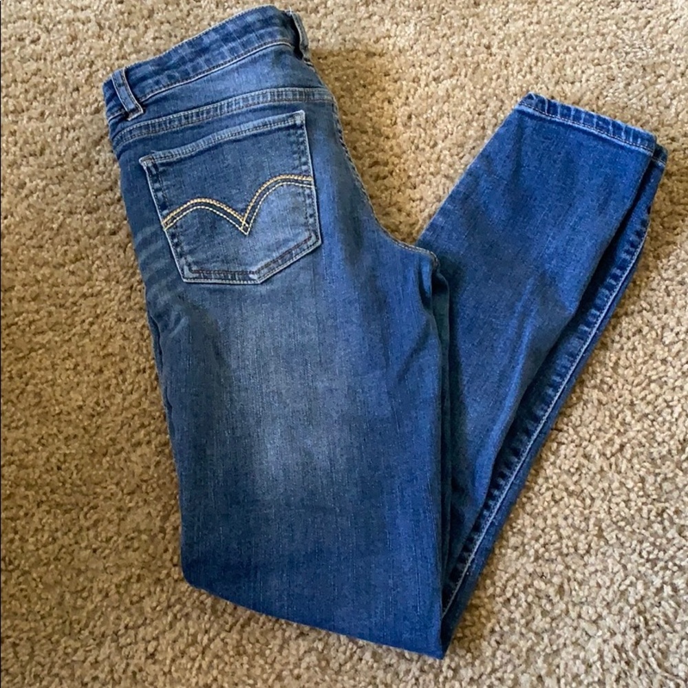 Light wash Levi denim skinny jeans JUNIORS